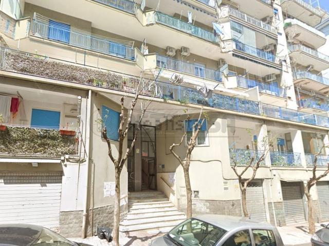 Appartamento in vendita a Salerno, Campania