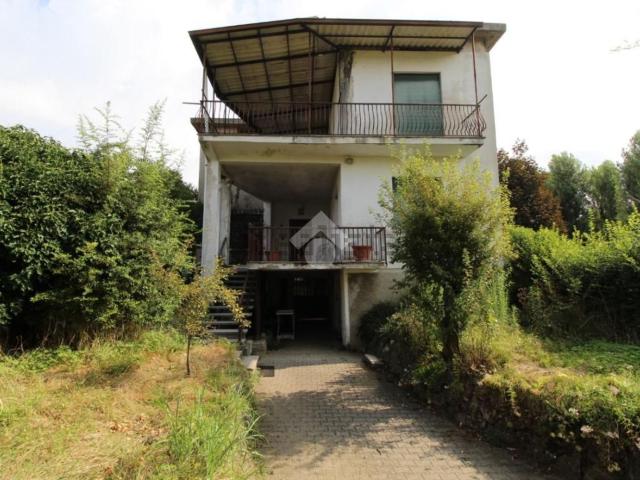 Appartamento in vendita a Chiesuola, Renate