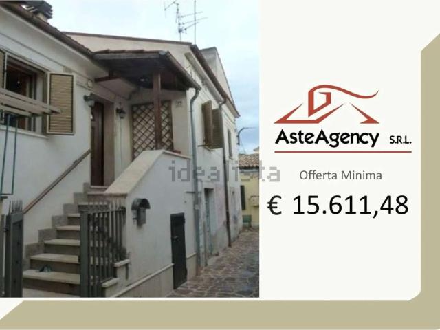Appartamento in vendita a Torre De' Passeri, Abruzzo