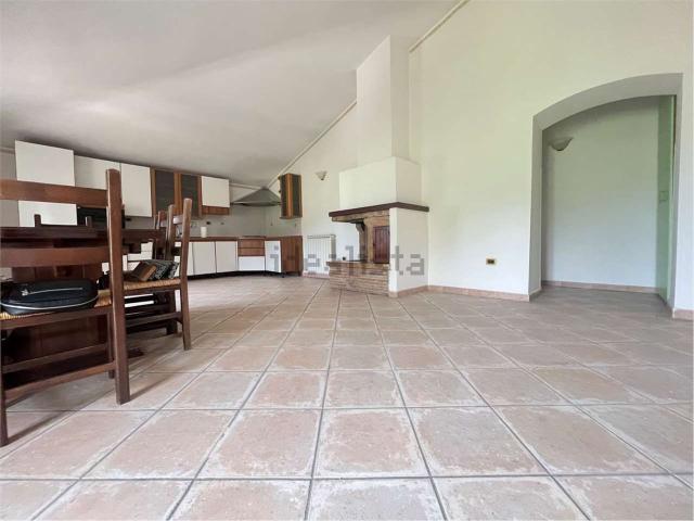 Appartamento in vendita a Trevi, Umbria