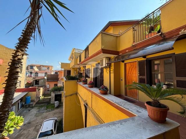 Appartamento in vendita a Acerra, Napoli
