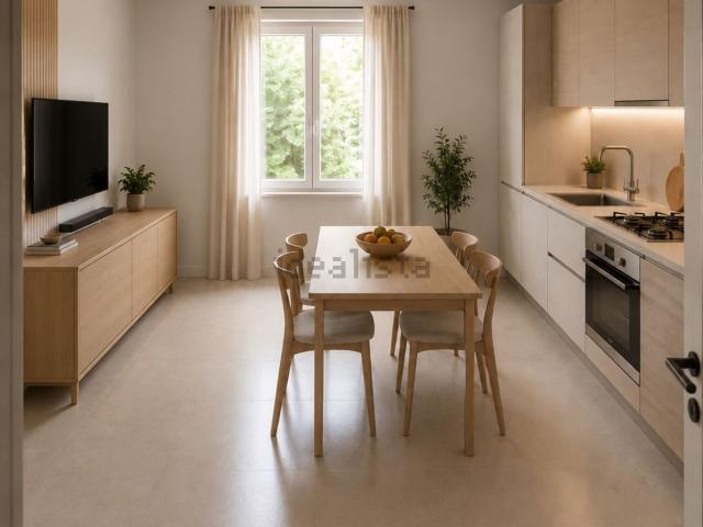 Appartamento in vendita a Est, Brenzone