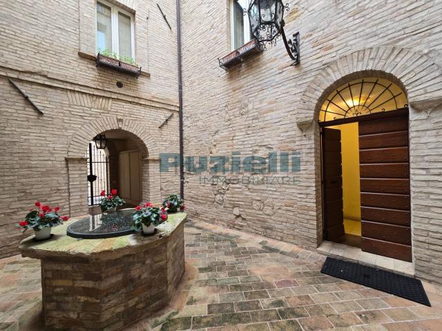 Appartamento in vendita a Sant'Andrea, Marche