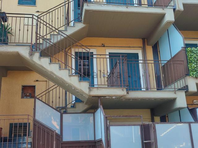 Appartamento in vendita a Aci Santa Lucia, Aci Catena