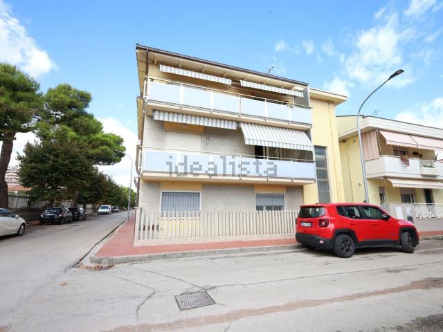 Attico in vendita a Roseto degli Abruzzi, Teramo