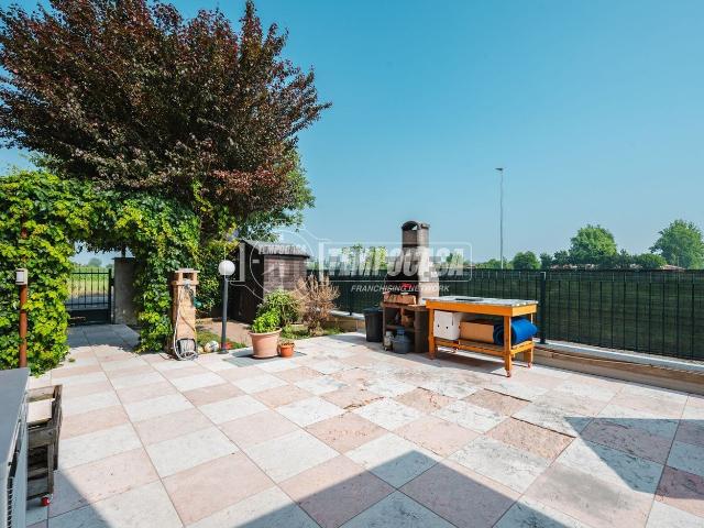 Appartamento in vendita a Unione dei comuni del Sorbara, Castelfranco Emilia