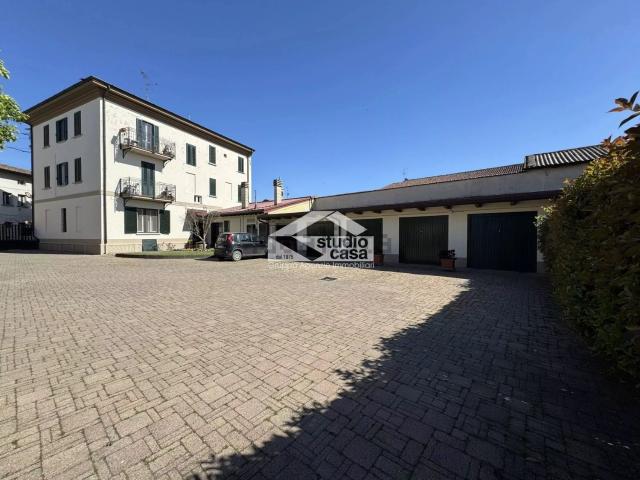 Appartamento in vendita a Cumignano Sul Naviglio, Lombardia