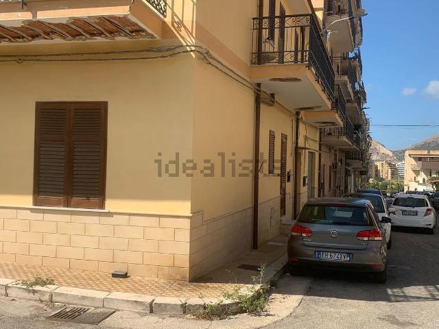 Appartamento in vendita a Bagheria, Palermo