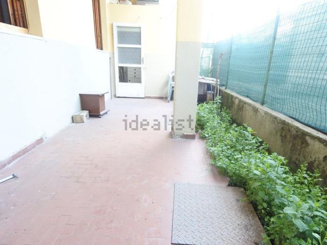 Appartamento in vendita a Centro Direzionale, Prato