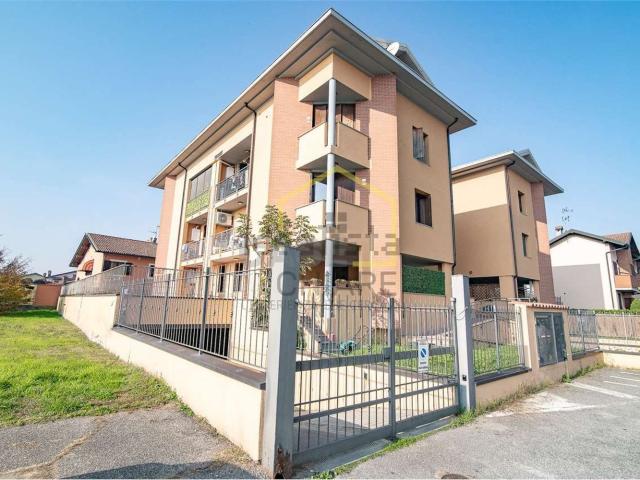 Appartamento in vendita a Giussago, Lombardia