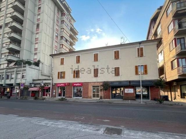 Appartamento in vendita a Zona Industriale Sant'Anna, Narni