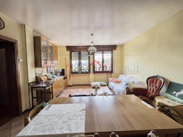 Appartamento in vendita a Carrara San Giorgio, Veneto