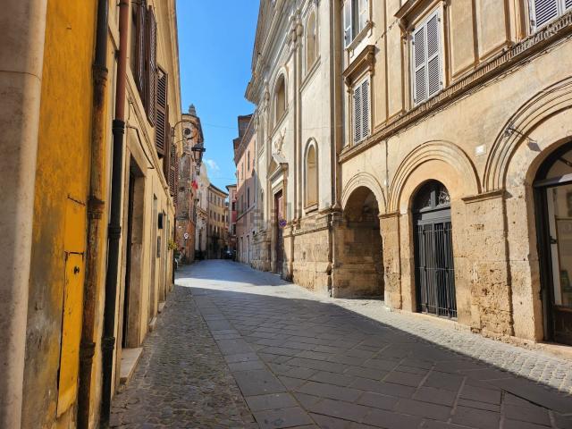 Appartamento in vendita a Anagni, Lazio