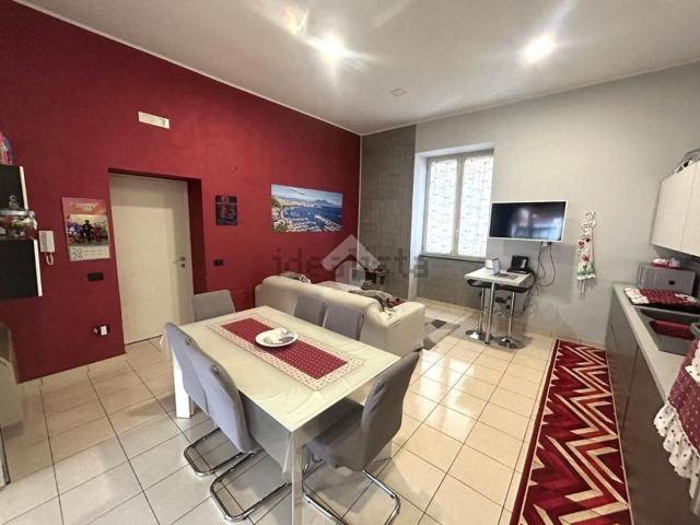 Appartamento in vendita a Fuori Porta, Torre Annunziata