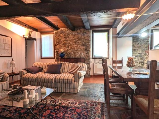 Appartamento in vendita a Vignone, Agra