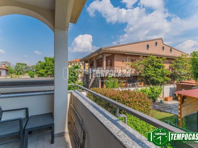 Appartamento in vendita a Inveruno, Lombardia
