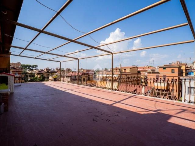 Appartamento in vendita a Tor Lupara, Roma Capitale