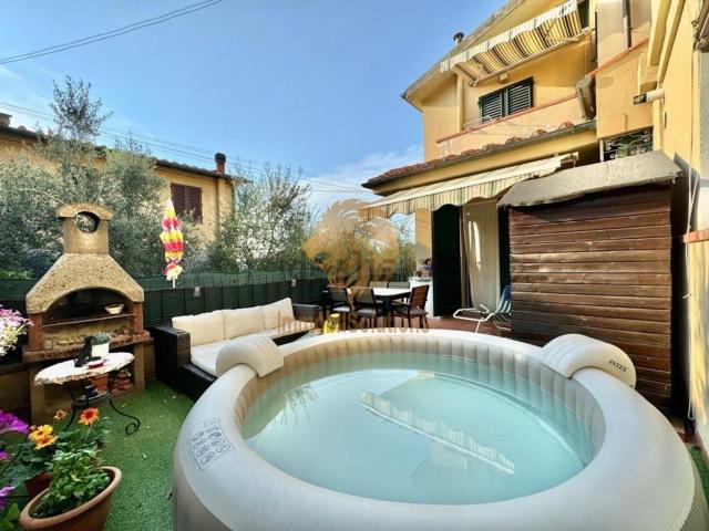 Appartamento in vendita a Impruneta, Firenze