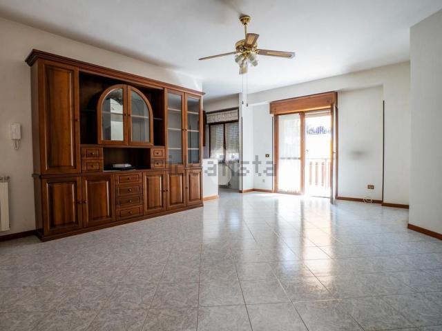 Appartamento in vendita a Castelchiodato, Mentana