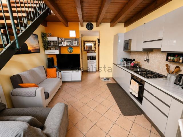 Appartamento in vendita a Castelletto, Abbiategrasso