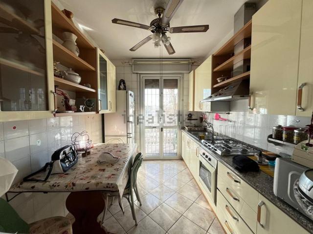 Appartamento in vendita a Quartiere Lavagna, Corsico