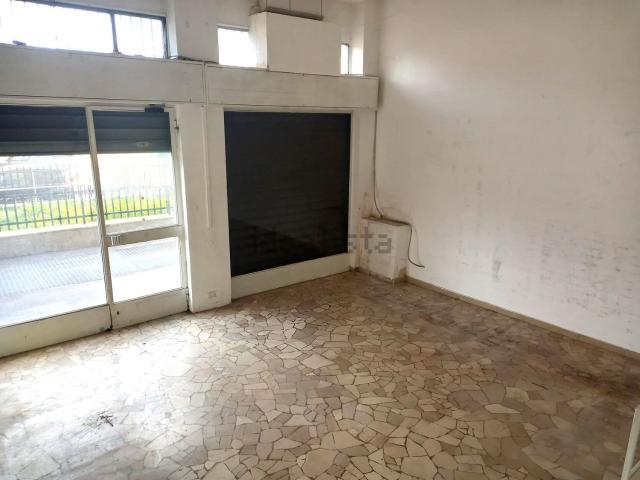 Appartamento in vendita a Cologno Monzese, Lombardia