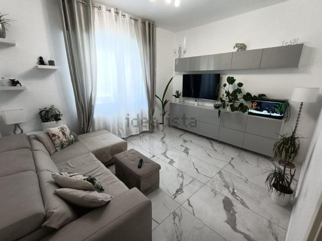 Appartamento in vendita a Rimini, Reggio Emilia