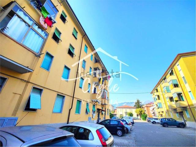 Appartamento in vendita a Marina di Carrara, Carrara