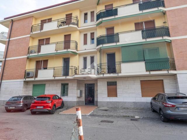 Appartamento in vendita a Sovico, Monza e della Brianza