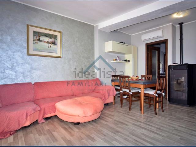 Appartamento in vendita a Mornago, Lombardia