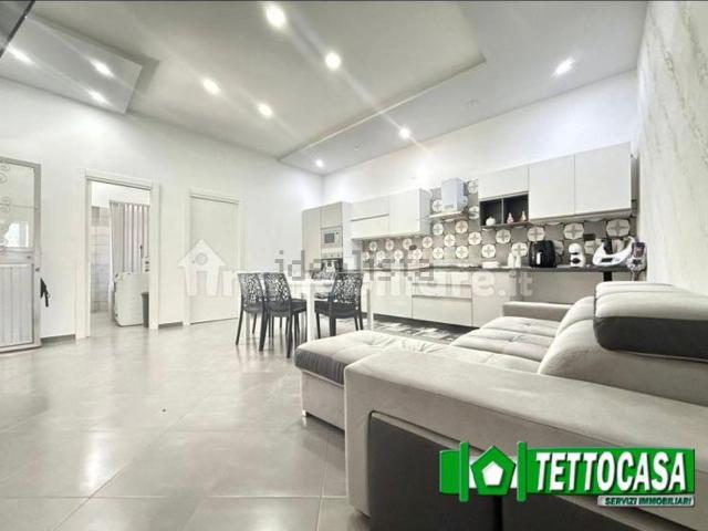 Appartamento in vendita a Castello Di Cisterna, Campania