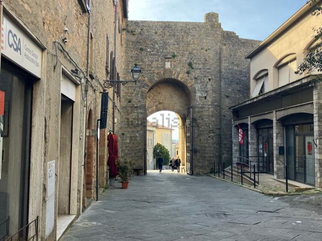Appartamento in vendita a Volterra, Toscana