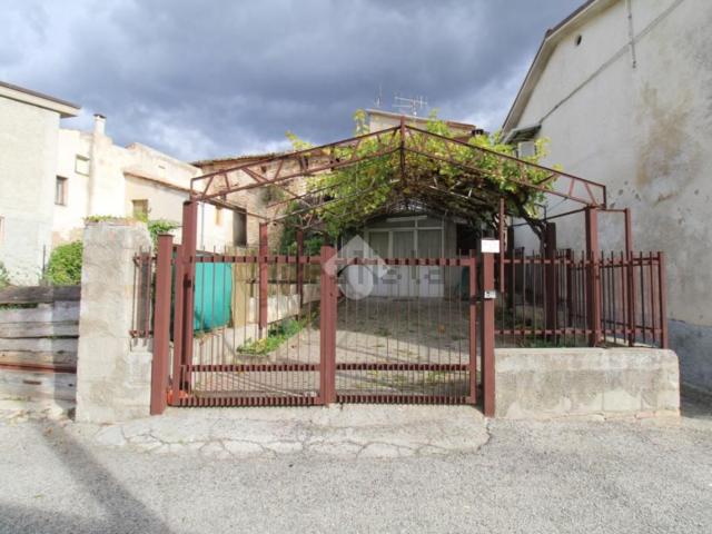 Appartamento in vendita a Castelnuovo, Campli
