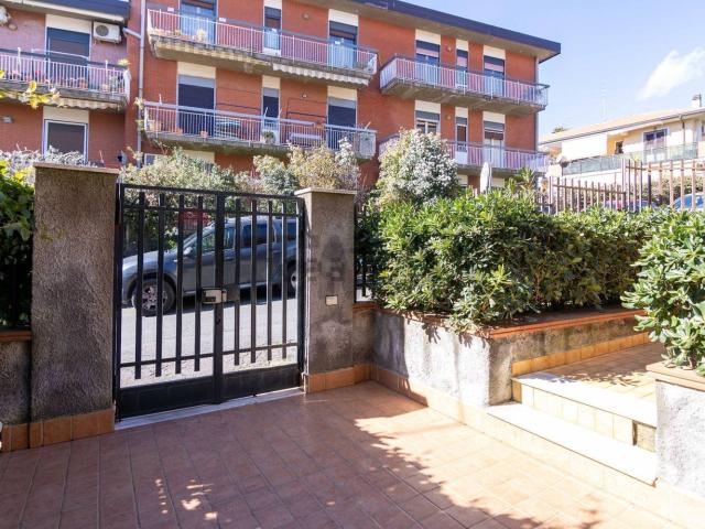 Appartamento in vendita a Pedara, Sicilia