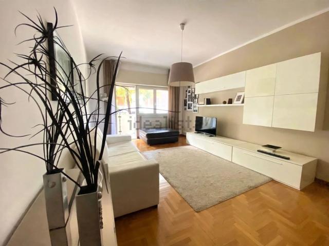 Appartamento in vendita a Como, Lombardia