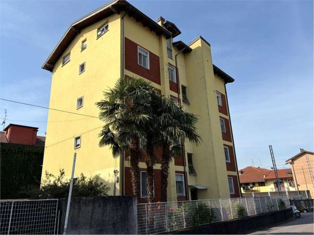 Appartamento in vendita a Barlassina, Lombardia