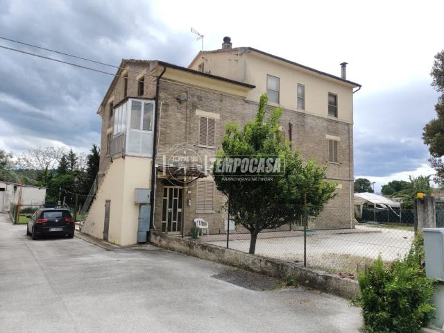 Appartamento in vendita a Valle Cascia, Montecassiano