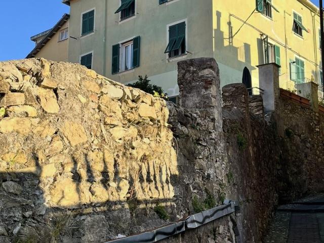 Appartamento in vendita a Media Val Bisagno, Serra Riccò