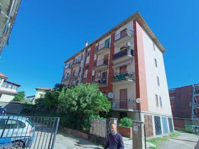 Appartamento in vendita a Cerano, Novara