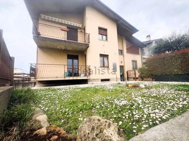Appartamento in vendita a Zanica, Lombardia