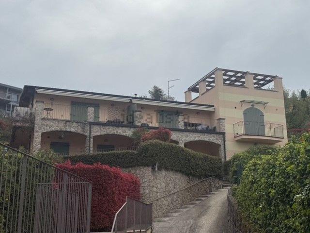 Appartamento in vendita a Coi, Torri Del Benaco