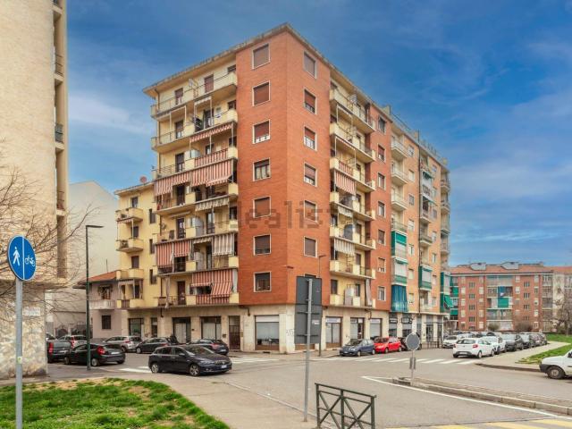 Appartamento in vendita a Circoscrizione 6, Piemonte
