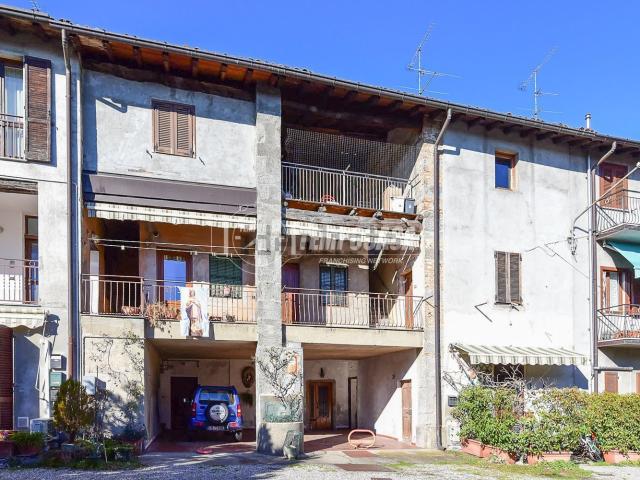 Appartamento in vendita a Montorfano, Como