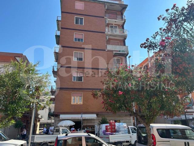 Appartamento in vendita a Margherita di Savoia, Barletta-Andria-Trani