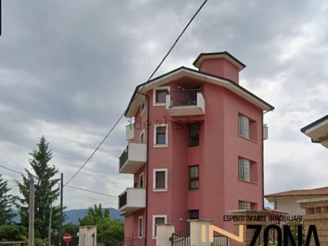 Appartamento in vendita a Avezzano, Abruzzo