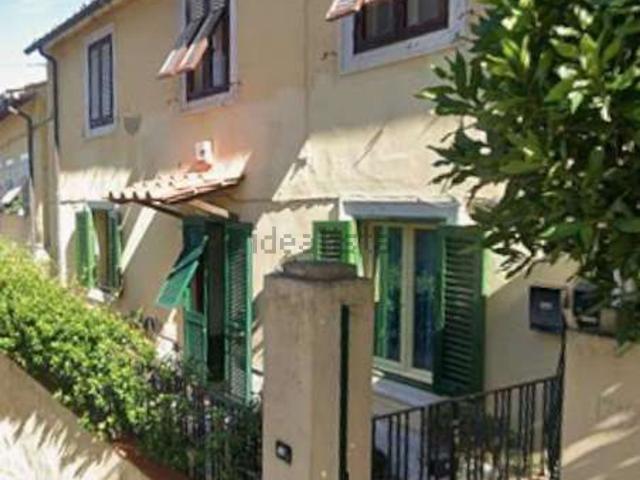 Appartamento in vendita a Montenero basso, Livorno