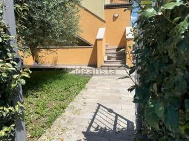 Appartamento in vendita a Castegnato, Lombardia