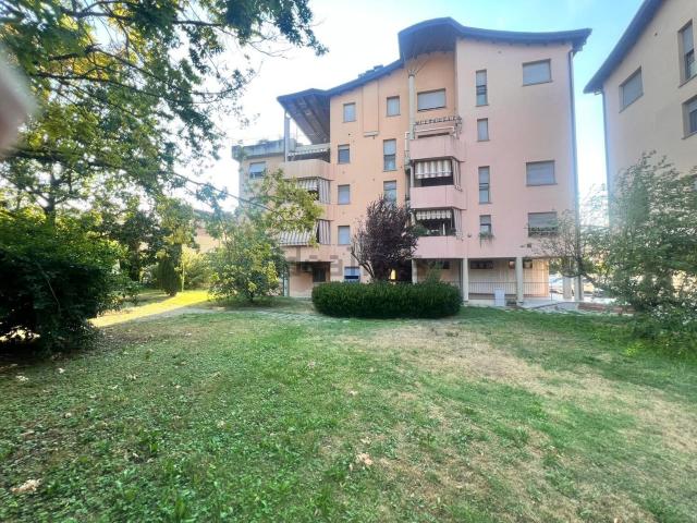 Appartamento in vendita a Langhirano, Reggio Emilia
