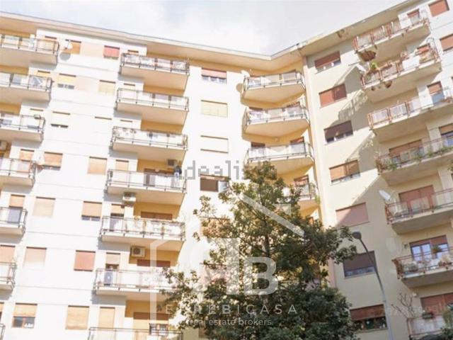 Appartamento in vendita a VI Circoscrizione, Palermo
