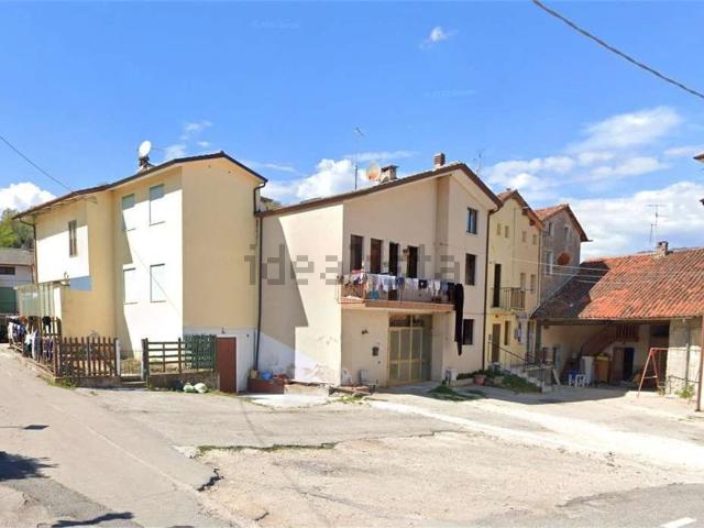 Appartamento in vendita a Cornedo Vicentino, Veneto